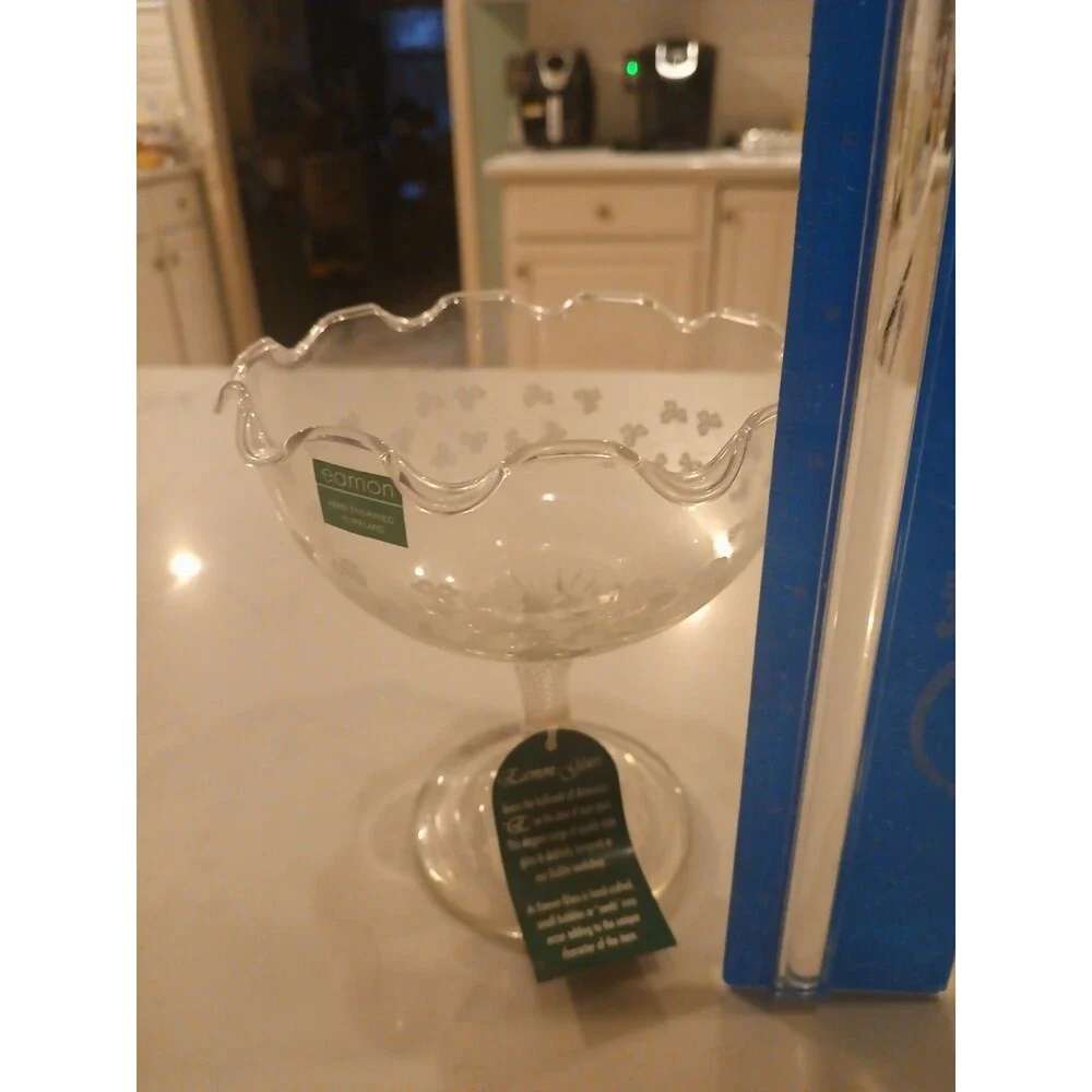 Beautiful Eamon Glass Shamrock Fluted Compote Hand Etched In Ireland Irish